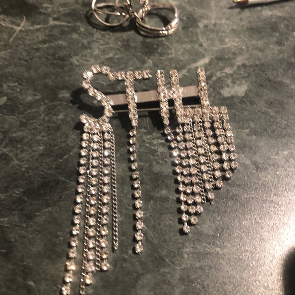 Jewelry - Gorgeous Silver Bling Broach by “Still” Brand New